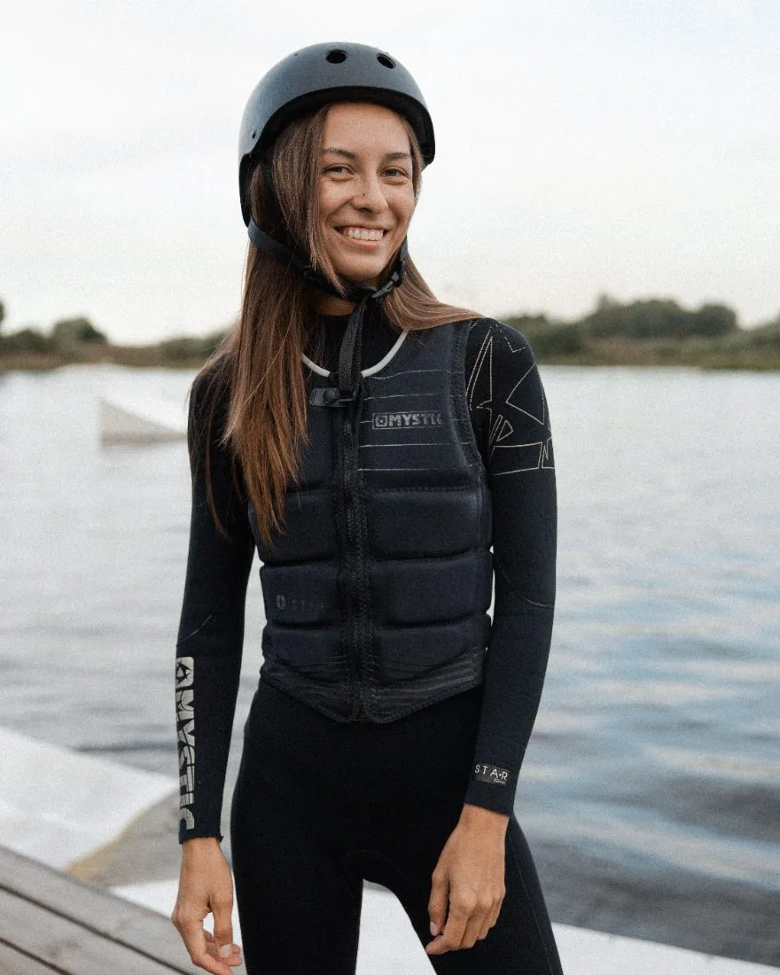 Екатерина Помазнева, Тренер по вейкборду, международный судья IWWF Wake Experience