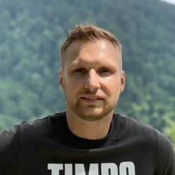 Андрей Павлов